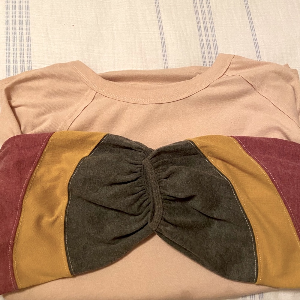 Tri color sleeve tunic
